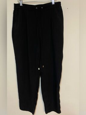 Black Women's Pull-On Jogger Pants